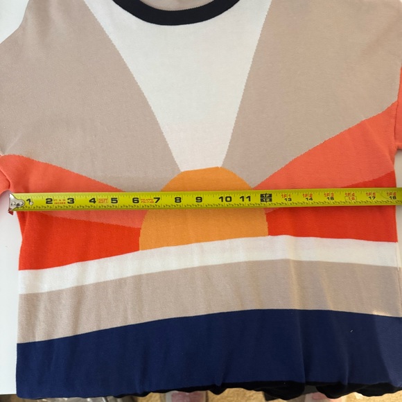 Trina Turk Sunset Sweater Size Medium - Picture 7 of 12